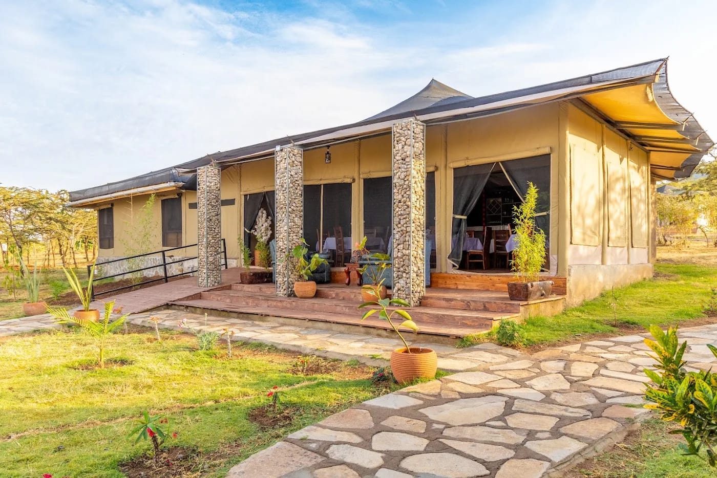 Warm Maasai hospitality at camp